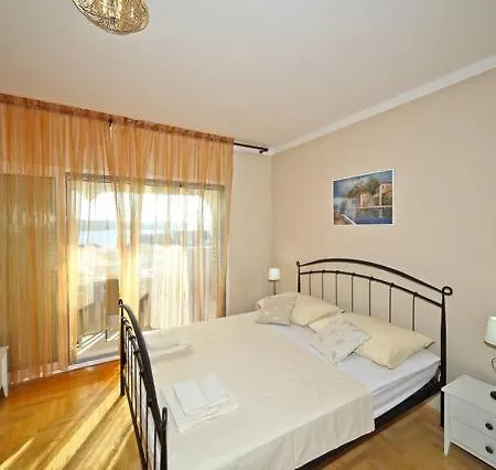 Apartman Boa Antica 3 *